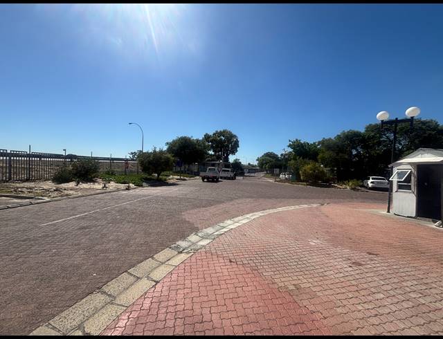 1,180M² WAREHOUSE TO LET IN BELLVILLE SOUTH INDUSTRIA